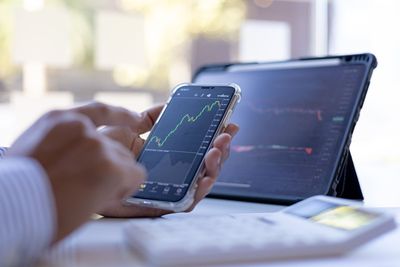 What Are Wall Street Analysts' Target Price for Jack Henry & Associates Stock?